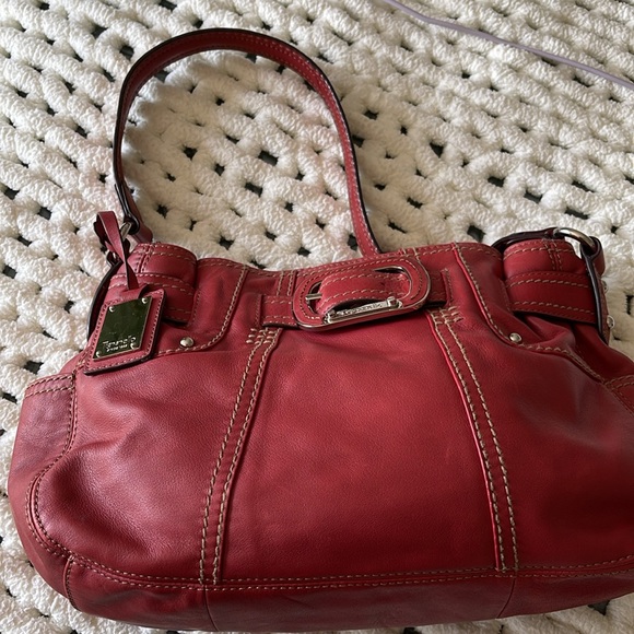 Tignanello red ,slight pebble leather, soft, shoulder bag. Very roomy. EUC - Picture 2 of 14